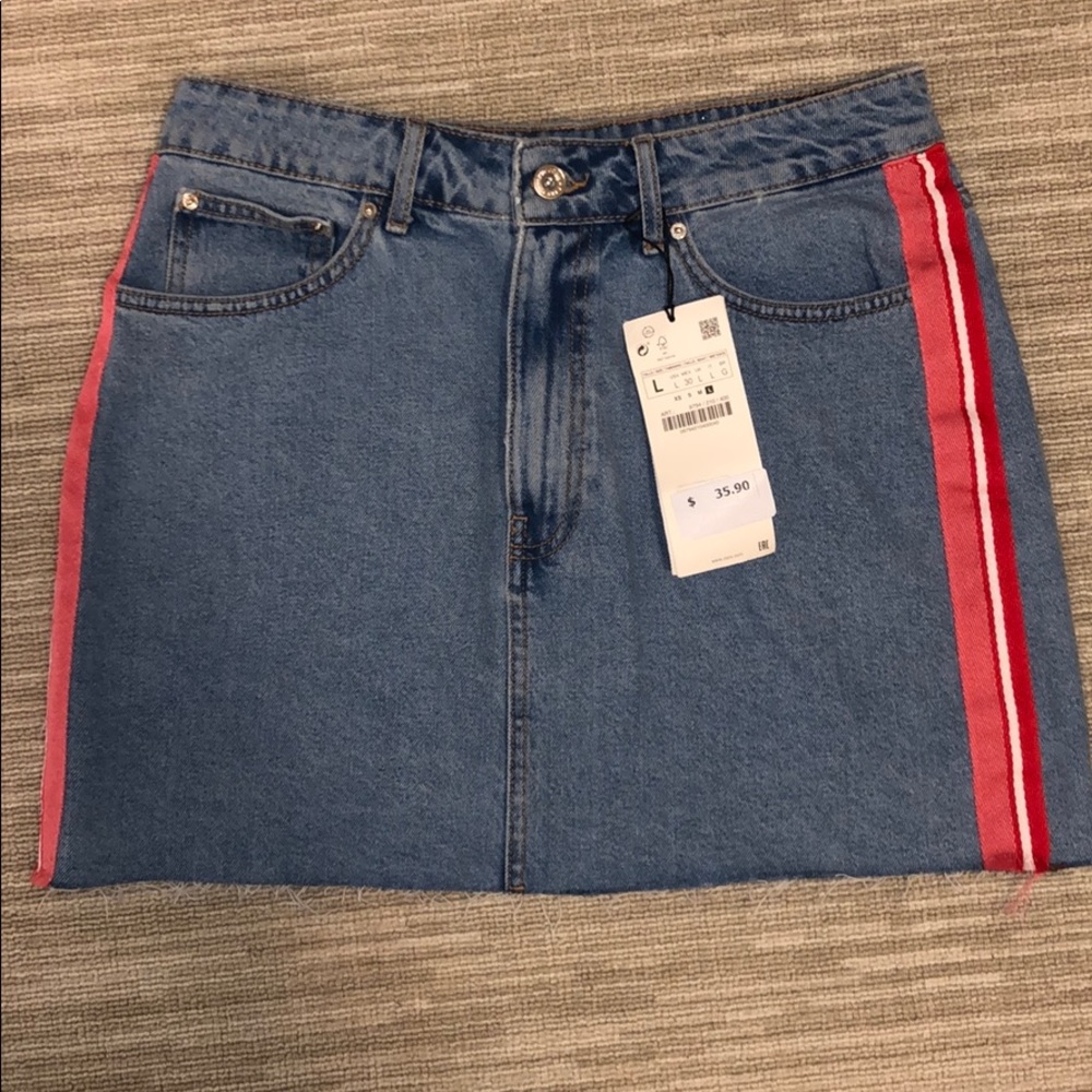 super cute jean skirt